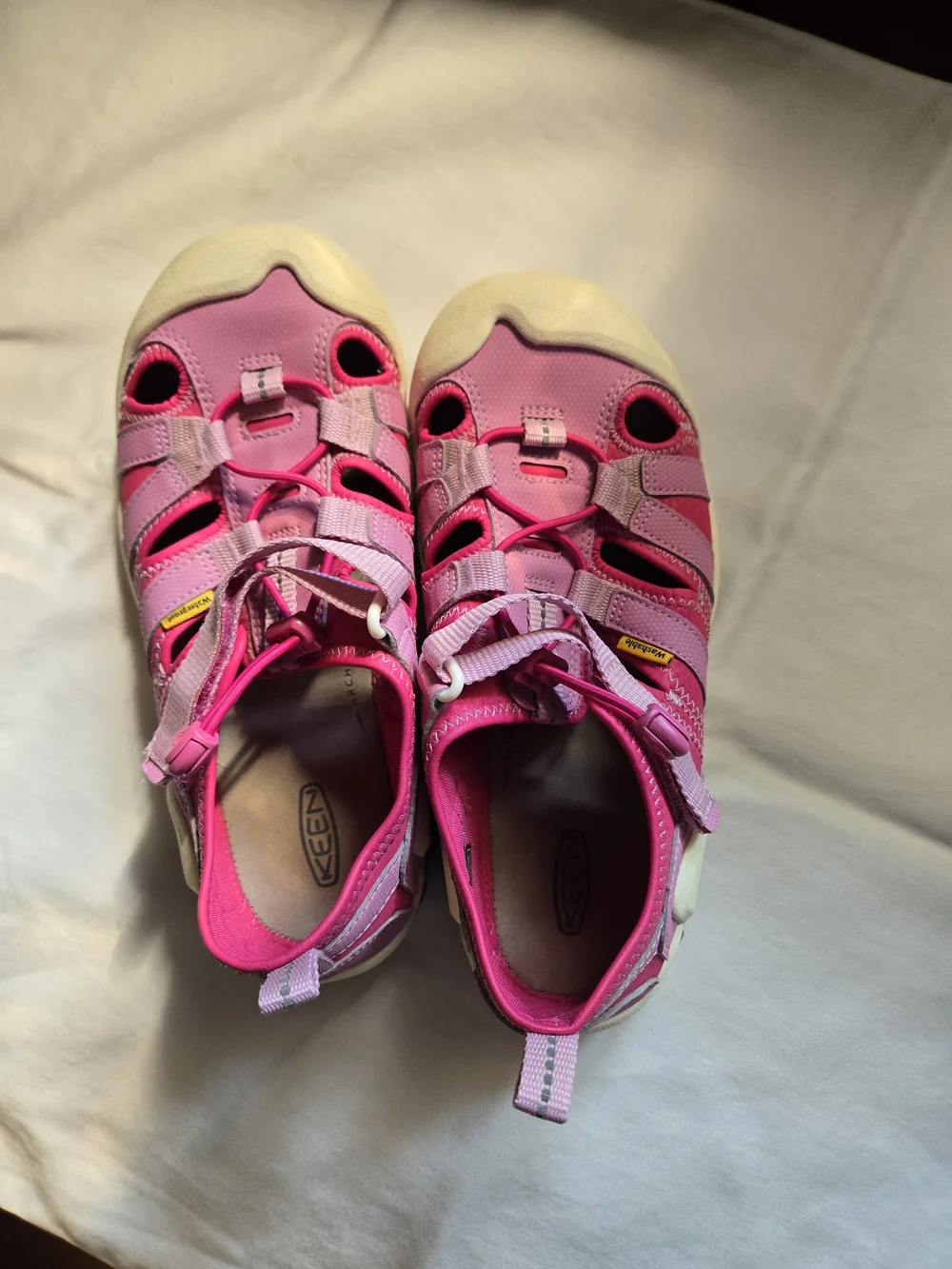 Keen Knotch Creek Sandals Girl's Pink Shoes Size 4